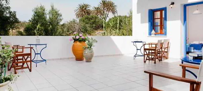 Eleni Hotel Adamantas (Milos)