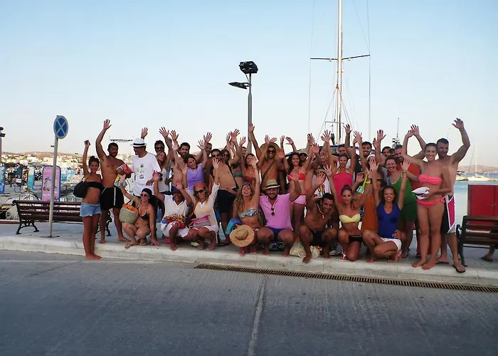 Eleni 2* Adamantas (Milos)