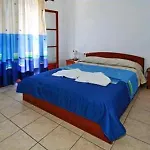 Eleni Adamantas (Milos)
