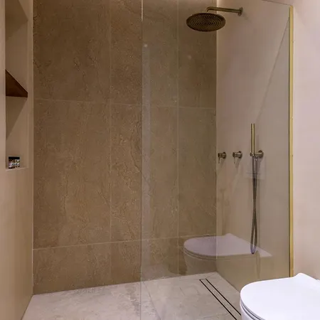Hotel Eleni 2*